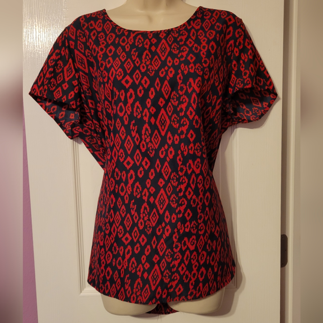 651 Faded Glory Brand Top